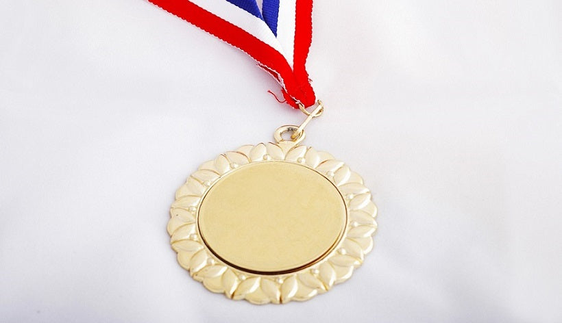 Златен медал